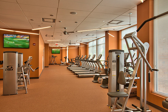 ProsperityFlats_2700_Door_Ave_FitnessRm_007