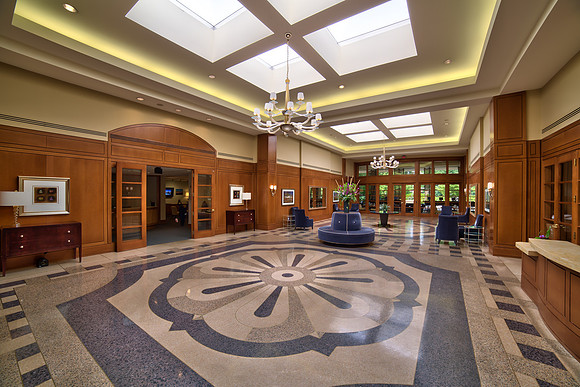 Crystal_Towers_Lobby_004