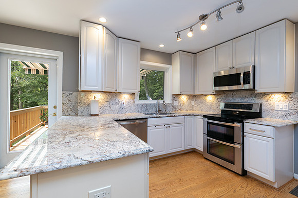 4922 Gadsen Dr WEB 18