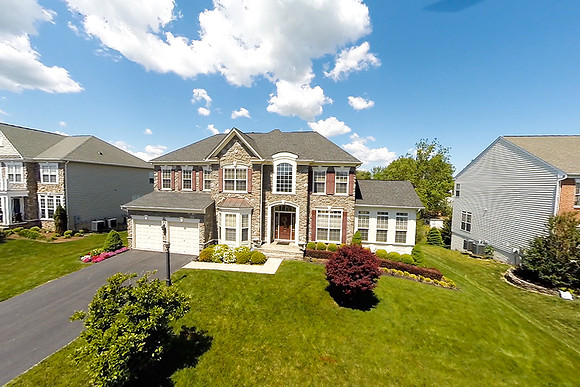 Banerjee_5010_Burnside_Farm_Exterioir_018_4x6